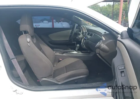 2015 Chevrolet Camaro 2Ls из США, поврежденный, VIN 2G1FB1E32F9156951